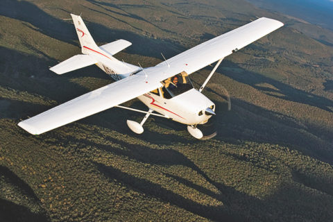 Vereisung beim Übungsflug: Überschlag einer Cessna 172 beim Start in Augsburg