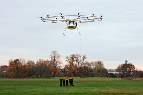 Ferngesteuert: Der Volocopter flog erstmals im Freien - ferngesteuert