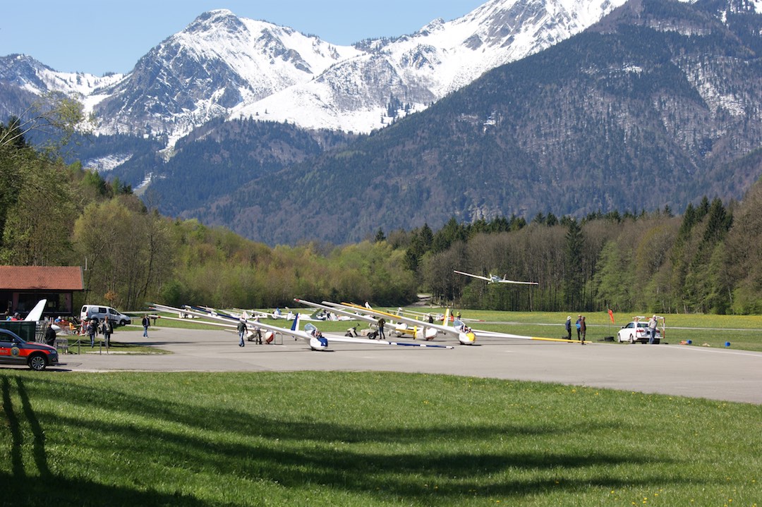 Deute Alpensegelflugschule