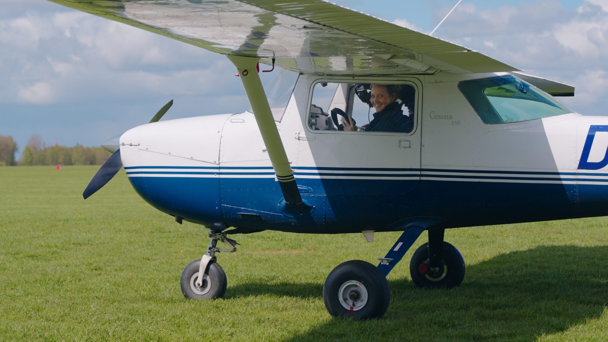 Isabella Learns to Fly: Episode 2 and More Updates on Her Journey to Becoming a Private Pilot