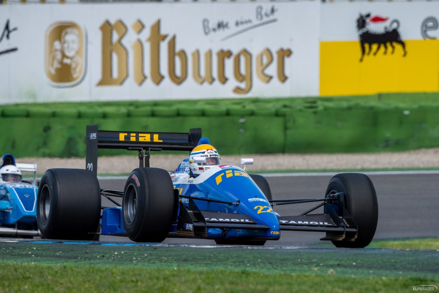 Beim Air-Speed Zweibrücken kommen sowohl Motorsport-, als auch Luftfahrtenthusiasten auf ihre Kosten.