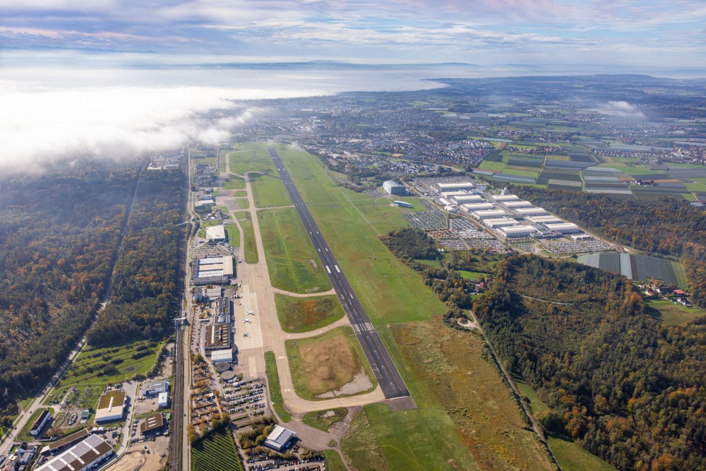 Anreise mit dem eigenen Flugzeug: Die Slot-Vergabe für die AERO 2025 in Friedrichshafen läuft seit dem 3. Februar.